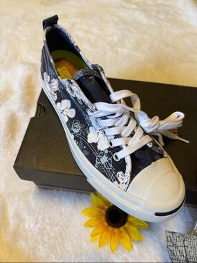 Converse Floral Low-Top Sneakers